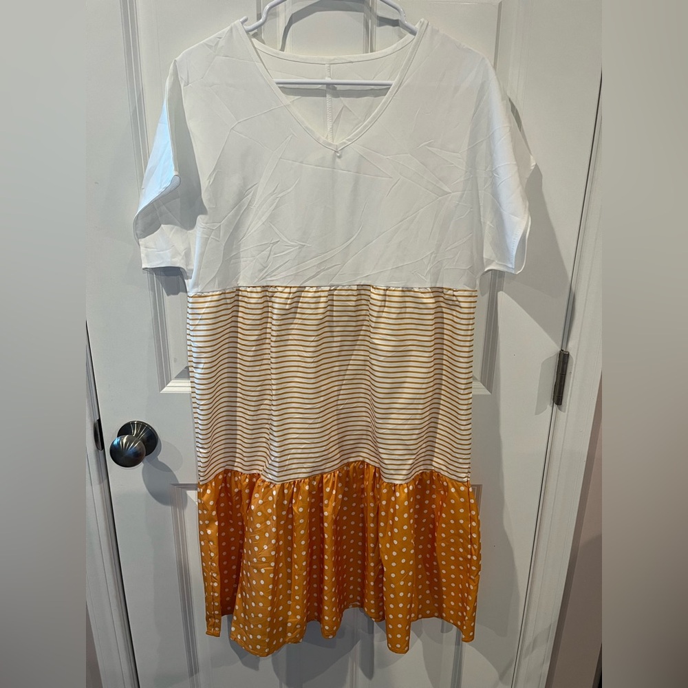 Amazon Essentials Midi Dress Size Medium